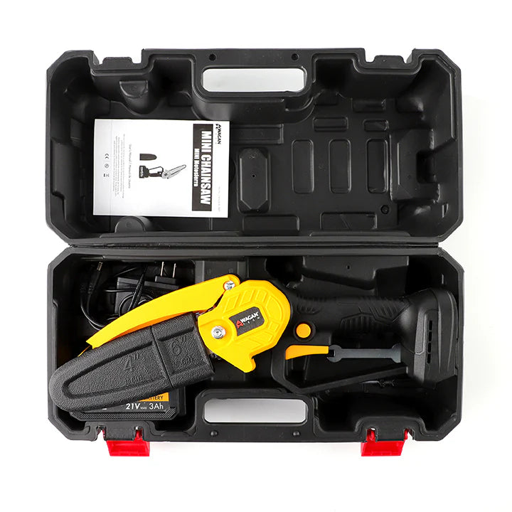 Load image into Gallery viewer, Wagan OneVolt Cordless Chainsaw 6 EL7007