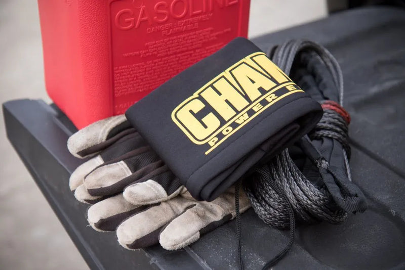 Load image into Gallery viewer, Champion 2000-3500 lb. Winch Cover 18030
